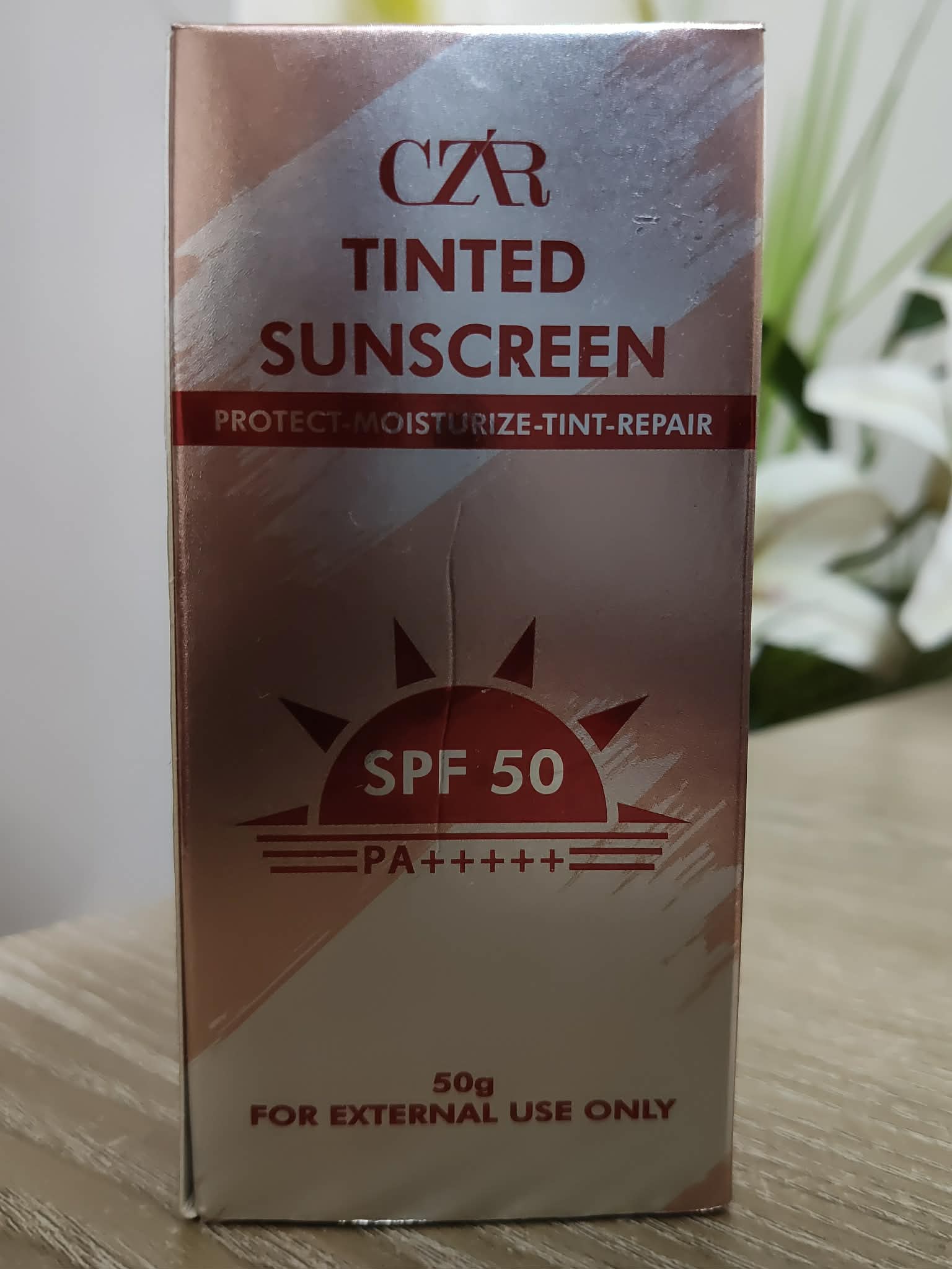 Czar Tinted Sunscreen,Acne Safe,Clinically Tasted
